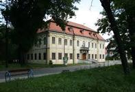 http://www.senica.sk/ [val]