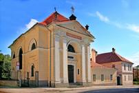 http://www.visitkremnica.com/ [val]