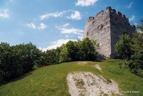 http://slovakia.travel/tematinsky-hrad [val]