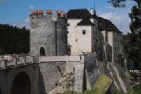 http://www.hradceskysternberk.cz/ [val]