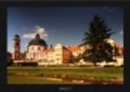 http://www.zamek-jaromerice.cz/ [val]