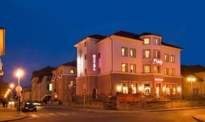 Vložil / webový link/ zdroj: www.frankohotel.sk