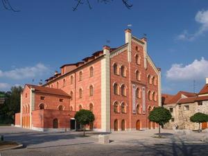 Vložil / webový link/ zdroj: www.hotelbudweis.cz/