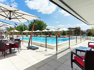 Vložil / webový link/ zdroj: http://www.mercure.com/