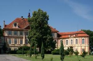 www.stredoceske-zamky.cz, Vložil / webový link/ zdroj: www.stredoceske-zamky