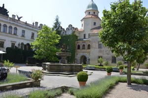 http://www.zamek-castolovice.cz/, Vložil / webový link/ zdroj: http://www.za