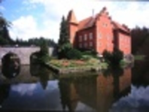 http://www.zamek-cervenalhota.eu/, Vložil / webový link/ zdroj: http://www.z
