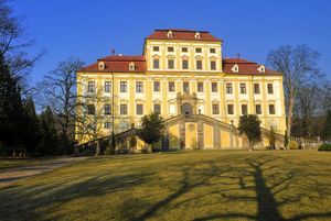 http://www.zamek-cerveny-hradek.cz/, Vložil / webový link/ zdroj: http://www